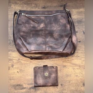 NWOT Woman’s Brown Leather Crossbody Bag and Wallet Set